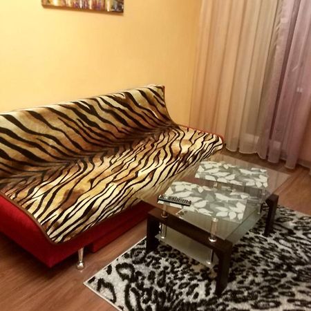 Apartment 2Bedrooms On Stalevarov Near State Medical University Zaporizhia Buitenkant foto
